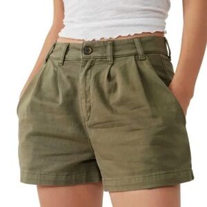 Billie Chino Shorts Olive Green Free People Size 4